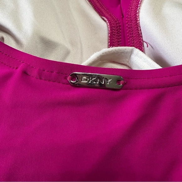 Dkny Ruffle Plunge Underwire Tummy Control One-Piece Swimsuit Dark Pink Sz 16 - Picture 9 of 13